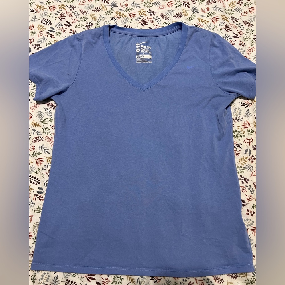 Nike Women's Short Sleeve Blue Tee